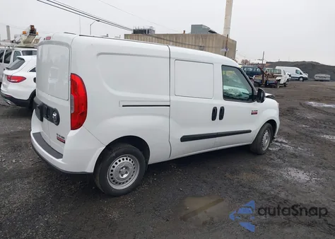 2022 Ram Promaster City Cargo Van z USA, uszkodzony, nr VIN ZFBHRFAB9N6X52427